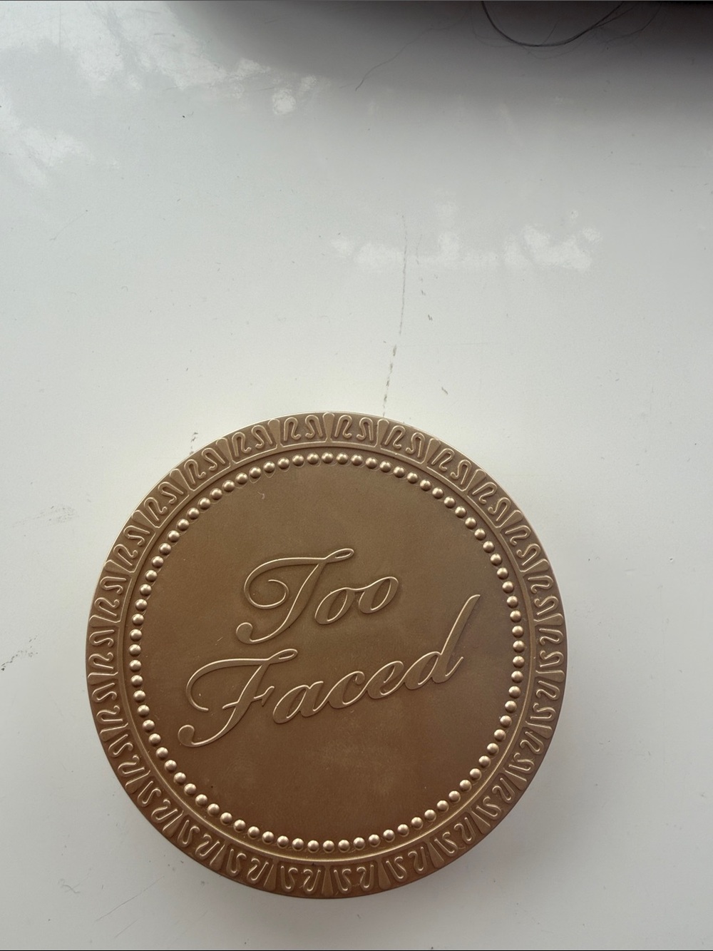 Too Faced Matte Bronzer Compact in Brown